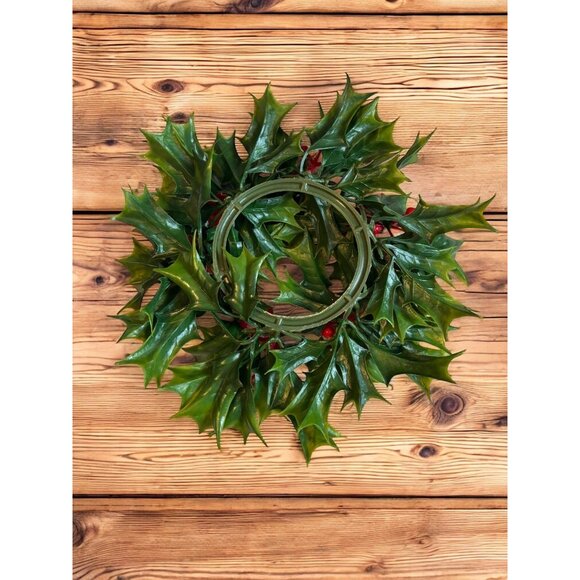 Vintage Holly Berry Christmas Plastic Candle Ring 10" - Picture 2 of 6